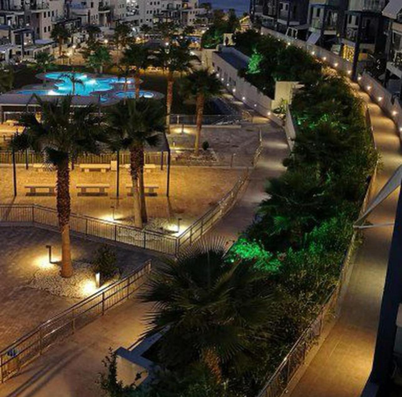 Urbanización playa Cabria Almuñécar Extérieur photo